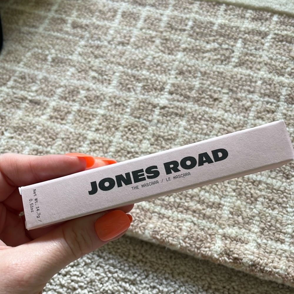 Jones Road The Mascara in Pitch Black